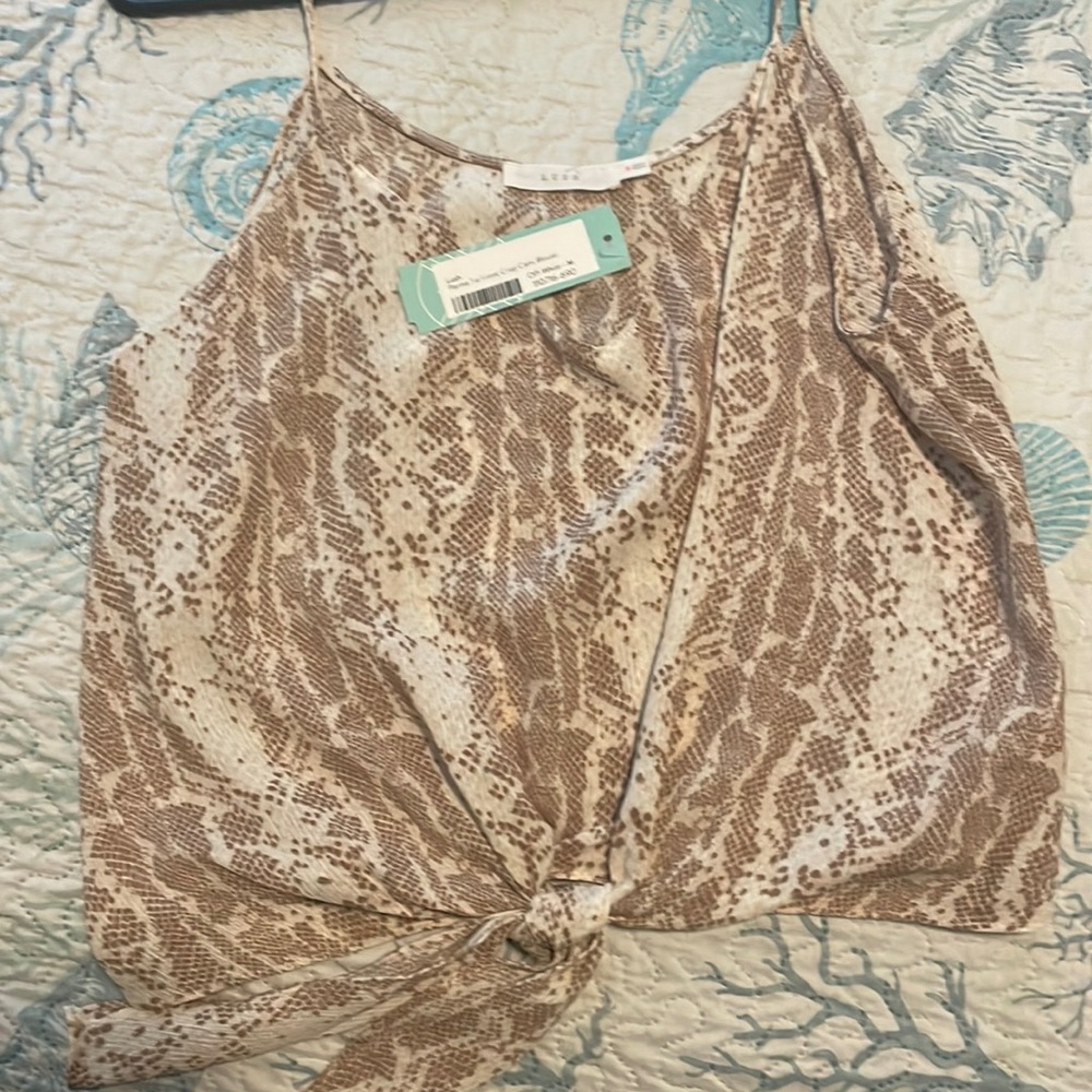 New with tags top from Lush size medium